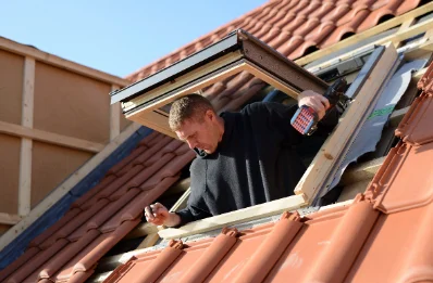 Pose de fenêtres de toit Velux à Tramoyes